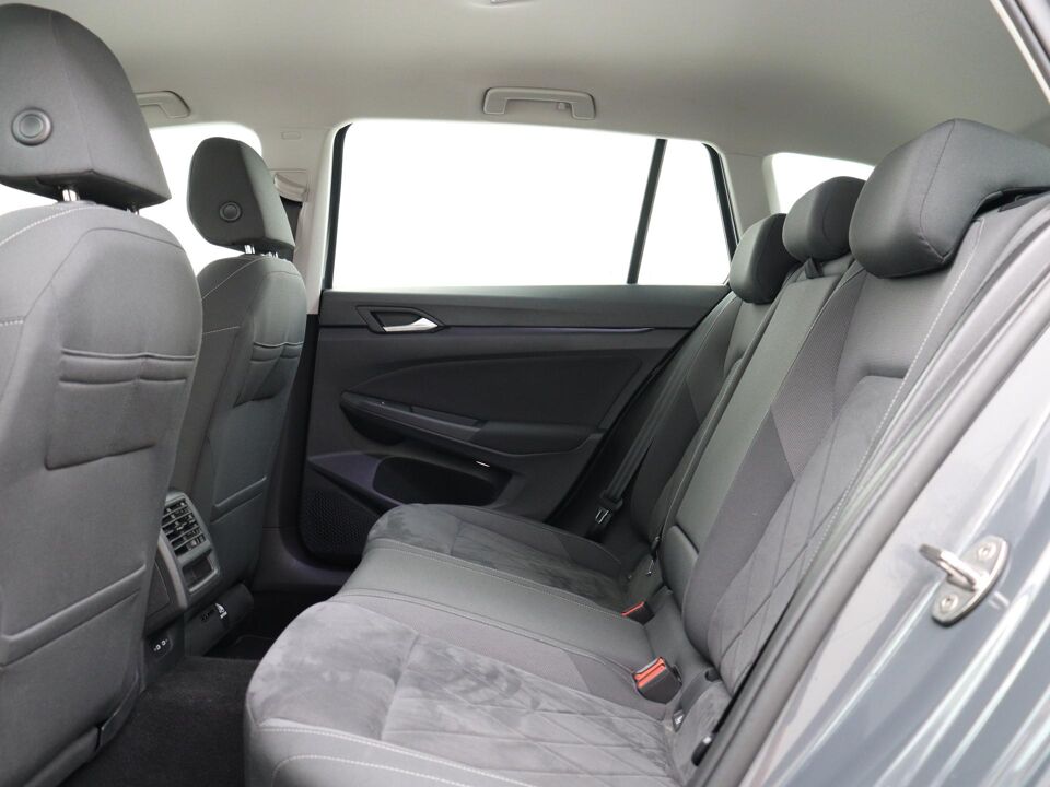 Volkswagen GOLF Variant 1.5 TSI 130 PK Life Business