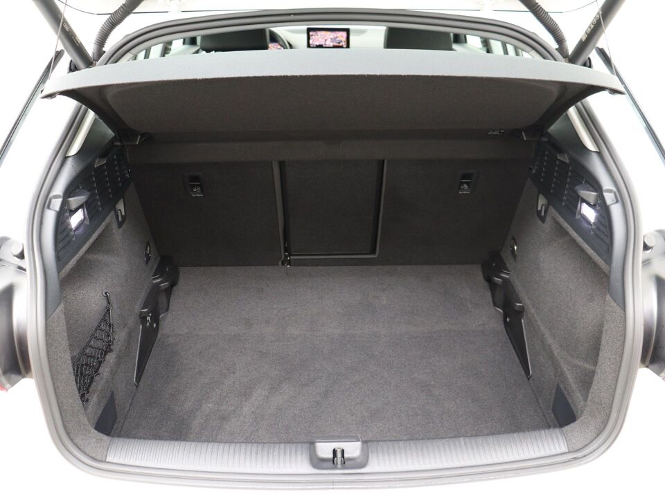 Audi Q2 35 TFSI 150 PK Business Edition