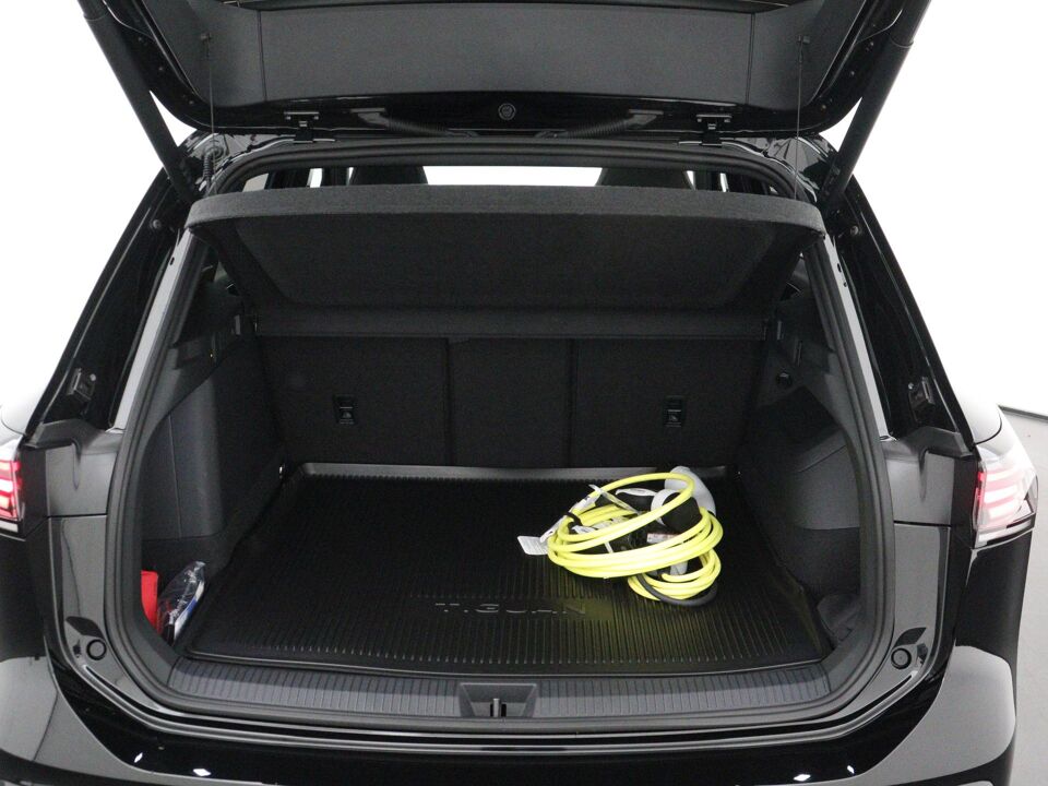 Volkswagen Tiguan R-Line-Edition 1.5 eHybrid 150 kW / 204 pk