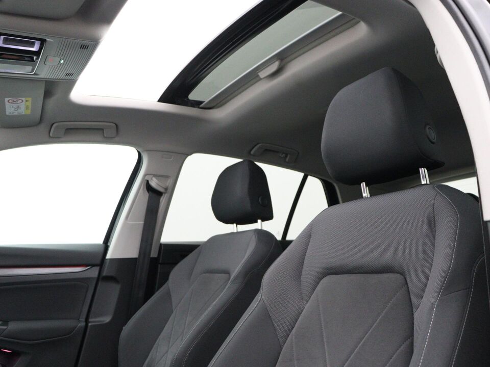 Volkswagen Golf 1.5 TSI Style
