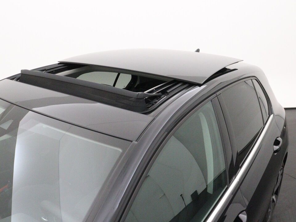 Volkswagen Golf 1.5 TSI Style