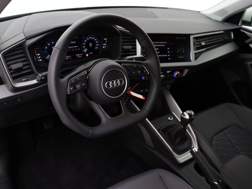 Audi A1 Sportback 25 TFSI Advanced Edition