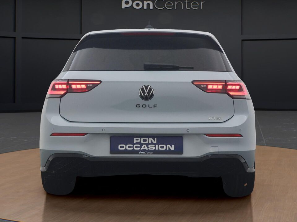 Volkswagen Golf 1.5 eTSI R-Line Business