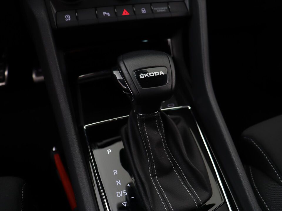 Škoda Karoq 1.5 TSI 150 PK DSG Sportline Business