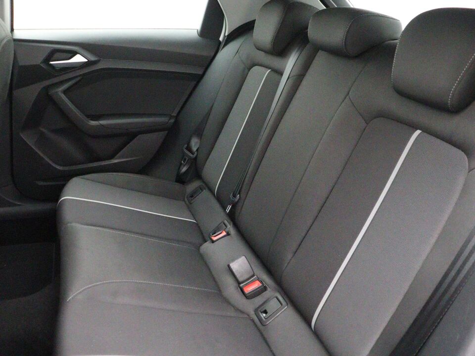 Audi A1 citycarver 30 TFSI epic