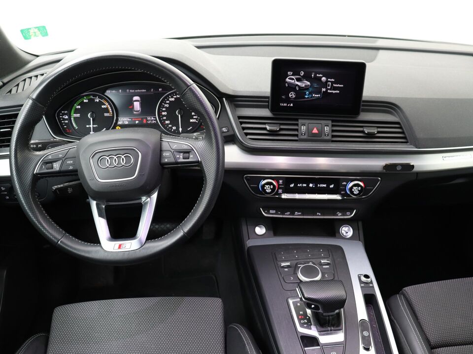 Audi Q5 50 TFSI e quattro S edition