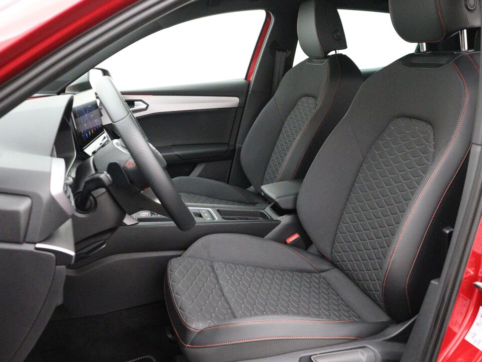 SEAT Leon 1.0 eTSI FR Business Intense