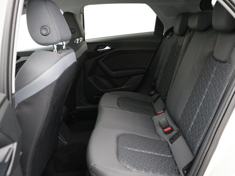 Audi A1 Sportback 25 TFSI Advanced edition