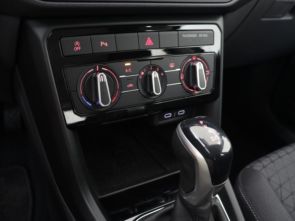 Volkswagen T-Cross 1.0 TSI Life