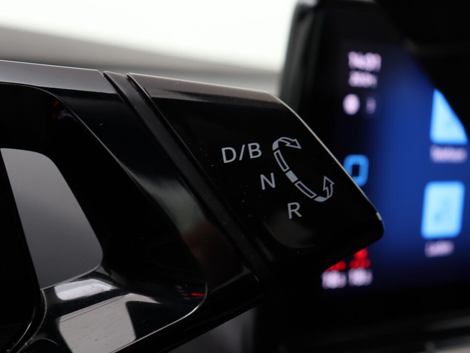 Volkswagen ID.4 First 77 kWh 204 PK