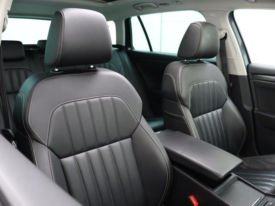Škoda Superb Combi 1.4 TSI 218 PK iV Business Edition