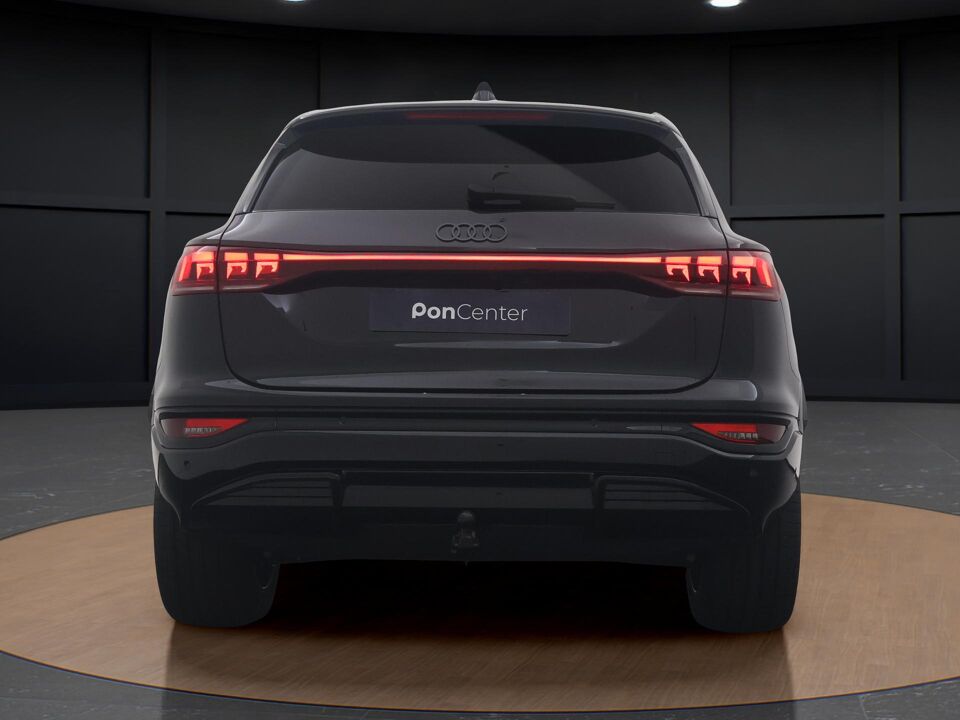 Audi Q6 e-tron S edition e-tron perf 225kW/306pk 100Kwh