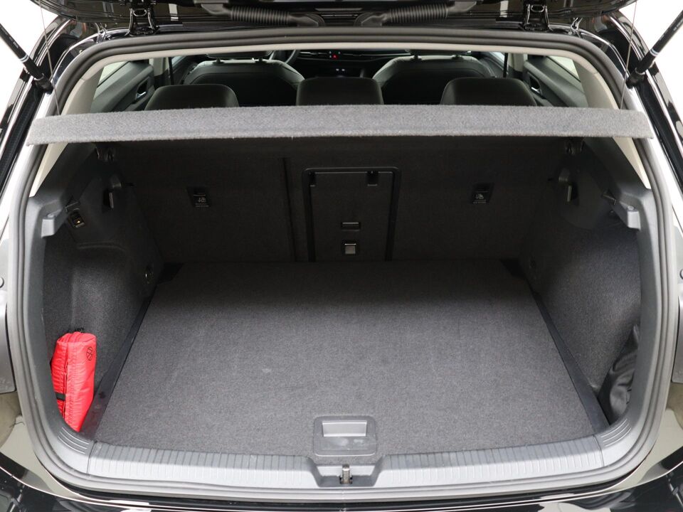 Volkswagen Golf 1.5 eTSI 150PK Style DSG