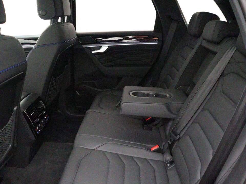 Volkswagen Touareg 3.0 TSi eHybrid 4MOTION R