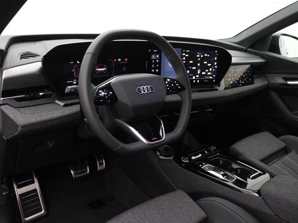 Audi Q6 e-tron S edition 185kW/252pk 83Kwh
