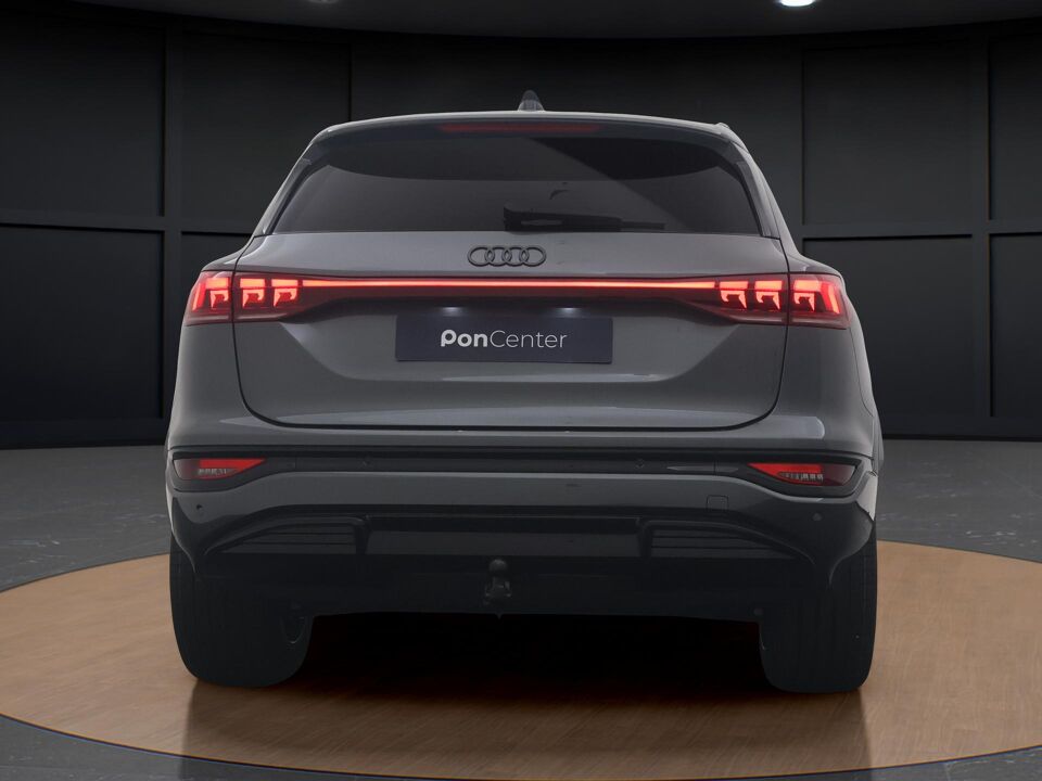 Audi Q6 e-tron S edition 185kW/252pk 83Kwh