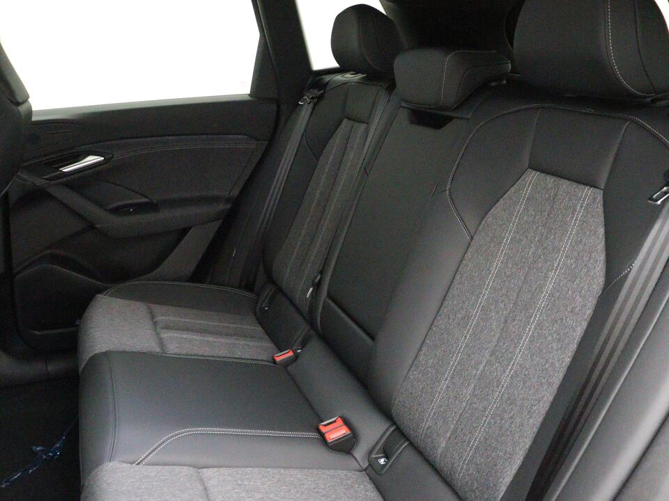 Audi Q6 e-tron S edition 185kW/252pk 83Kwh