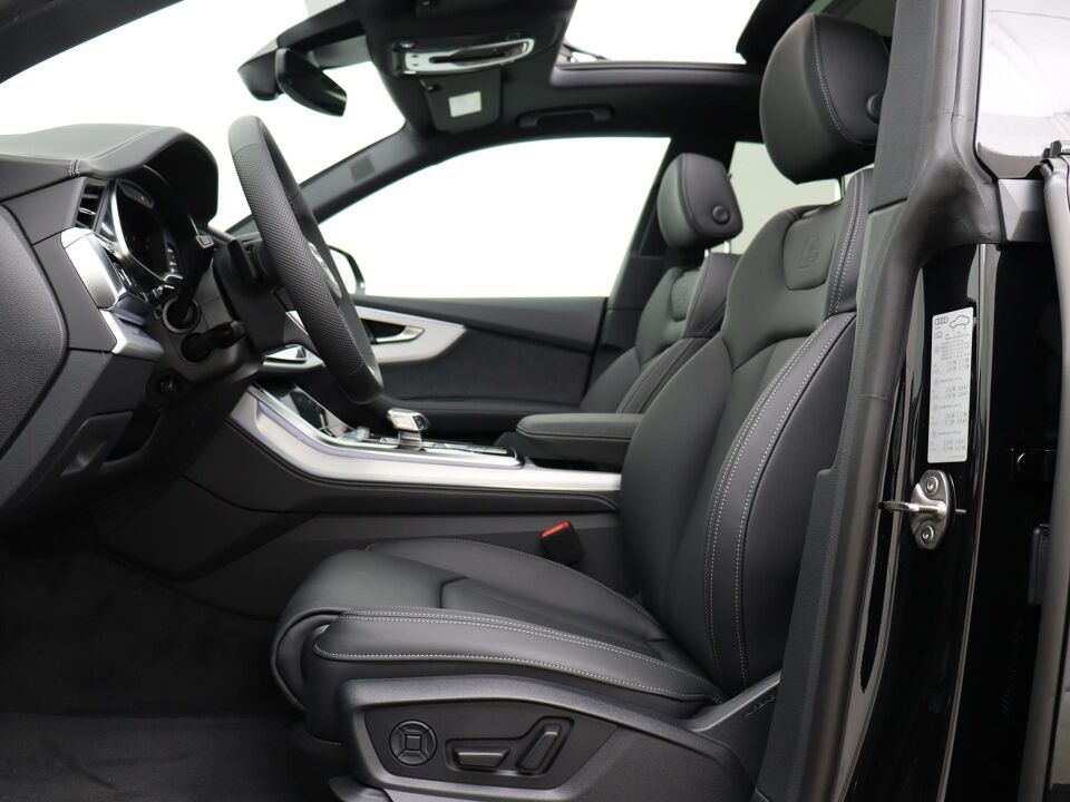 Audi Q8 Pro Line S 55 TFSI e 290 kW / 394 PK