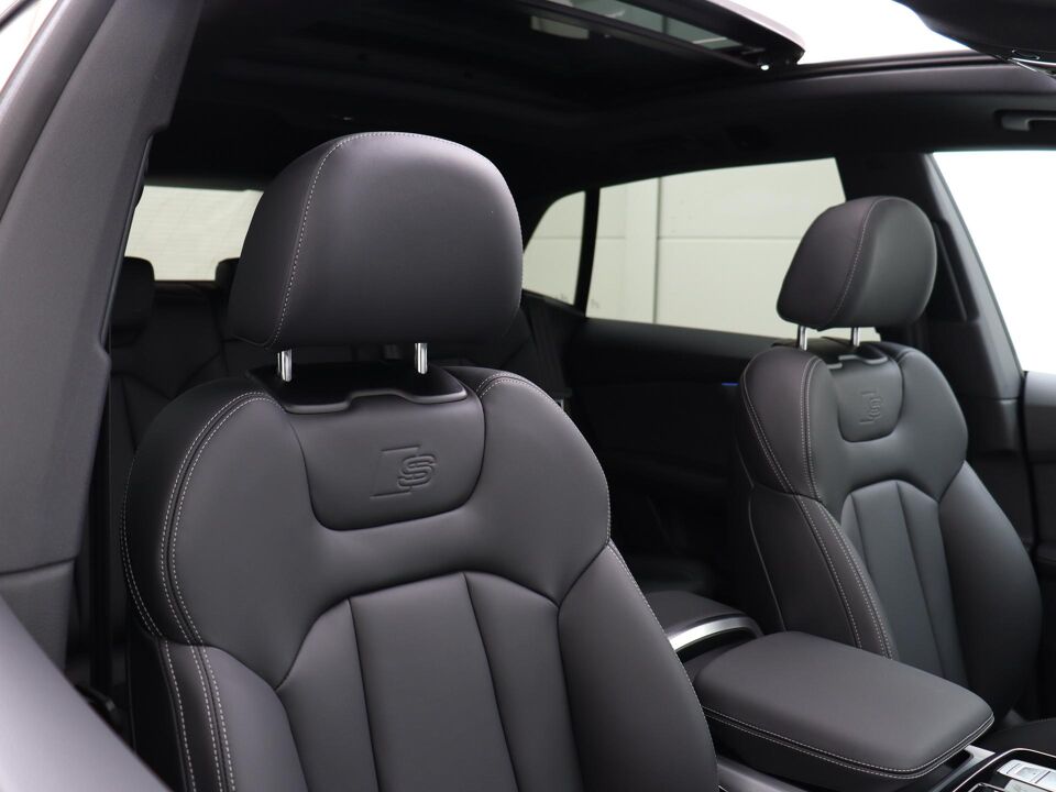 Audi Q8 Pro Line S 55 TFSI e 290 kW / 394 PK