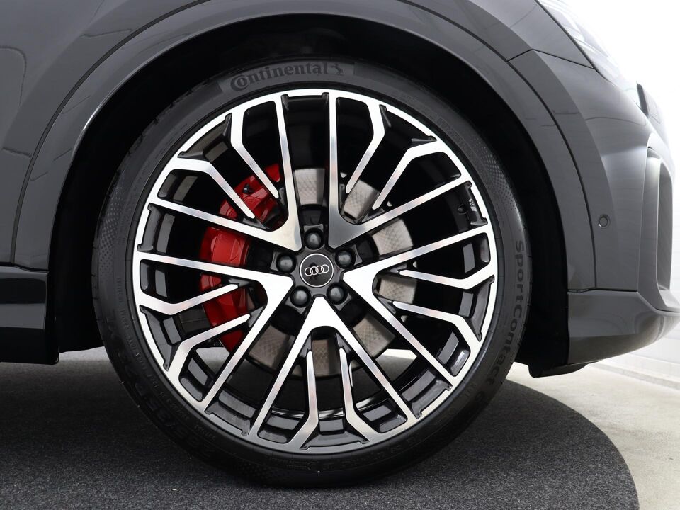 Audi Q8 Pro Line S 55 TFSI e 290 kW / 394 PK