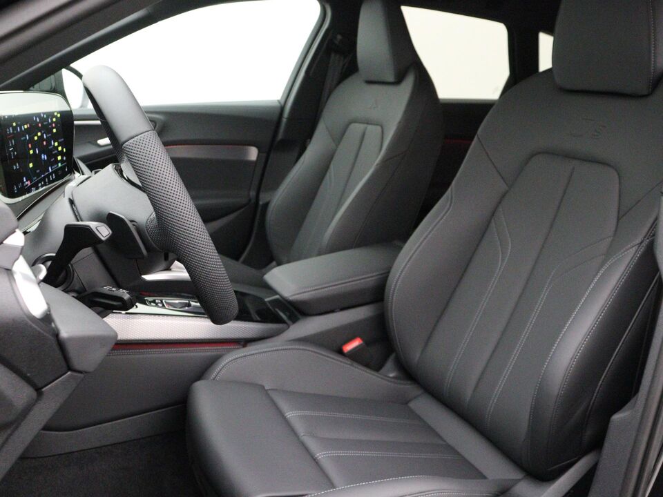 Audi A5 Avant e-hybrid S edition Competition 2.0 TFSI e 270 kW / 367 PK
