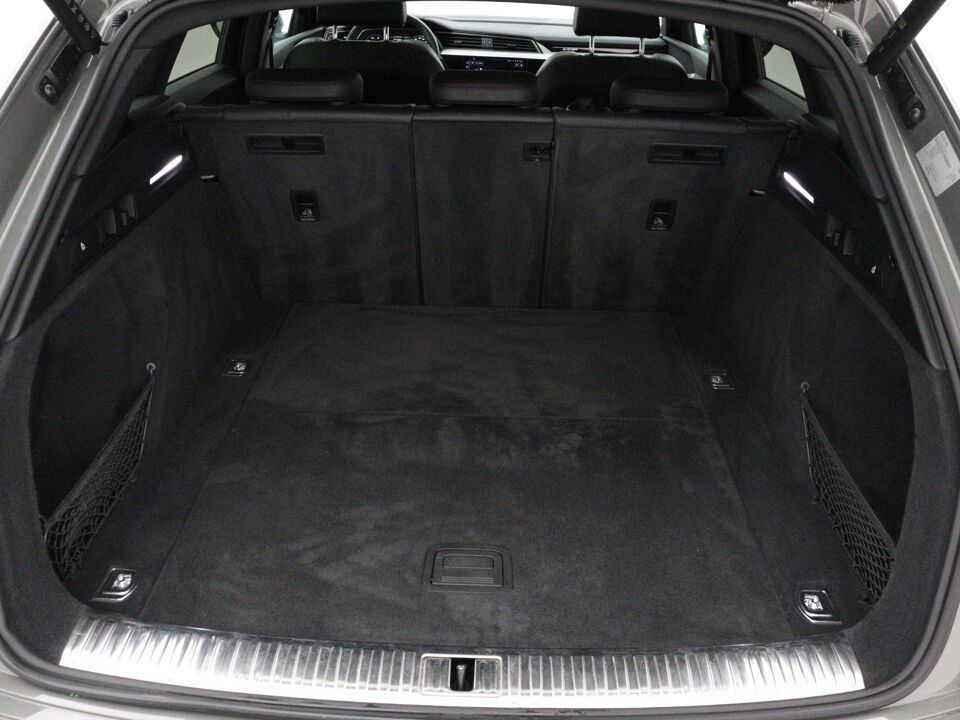 Audi Q8 e-tron 50 quattro S Edition 95 kWh