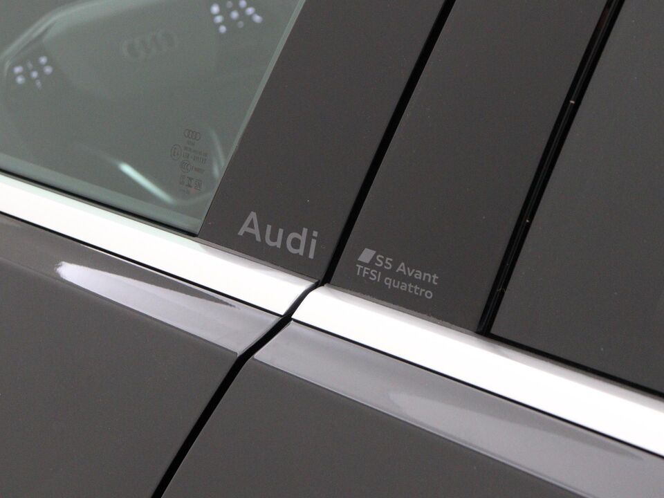 Audi S5 Avant 50 year edition 3.0 TFSI 270 kW / 367 PK