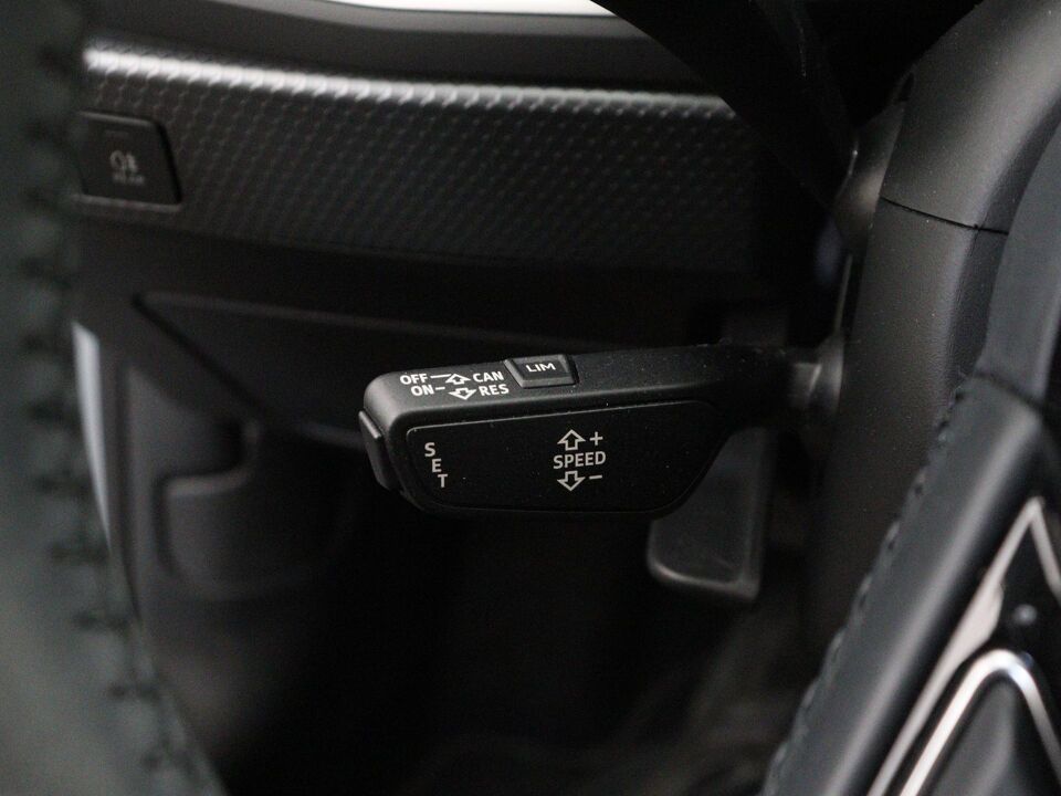 Audi A1 citycarver 30 TFSI epic