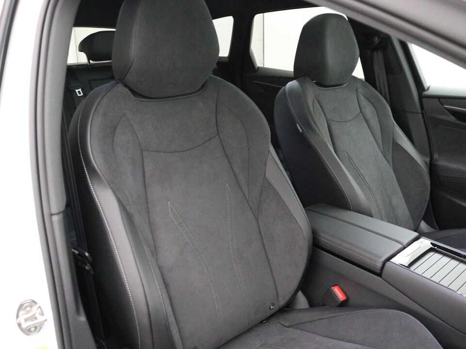 Volkswagen ID.7 Tourer Pro Limited Edition 77 kWh 210 kW / 286 pk