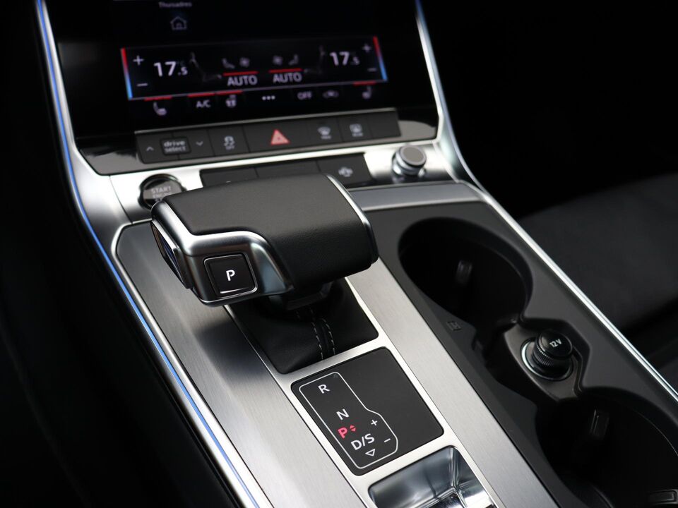 Audi A6 Avant 50 TFSI e quattro S edition Competition