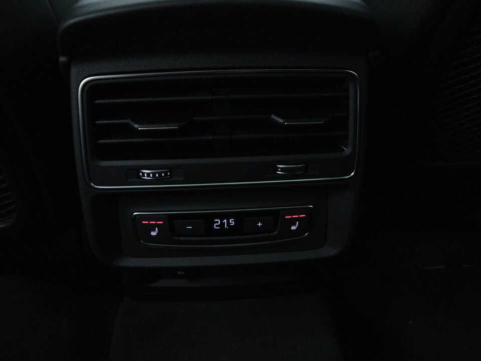 Audi Q8 Pro Line S 55 TFSI e 290 kW / 394 PK
