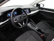 Volkswagen GOLF Variant 1.5 eTSI Life Business