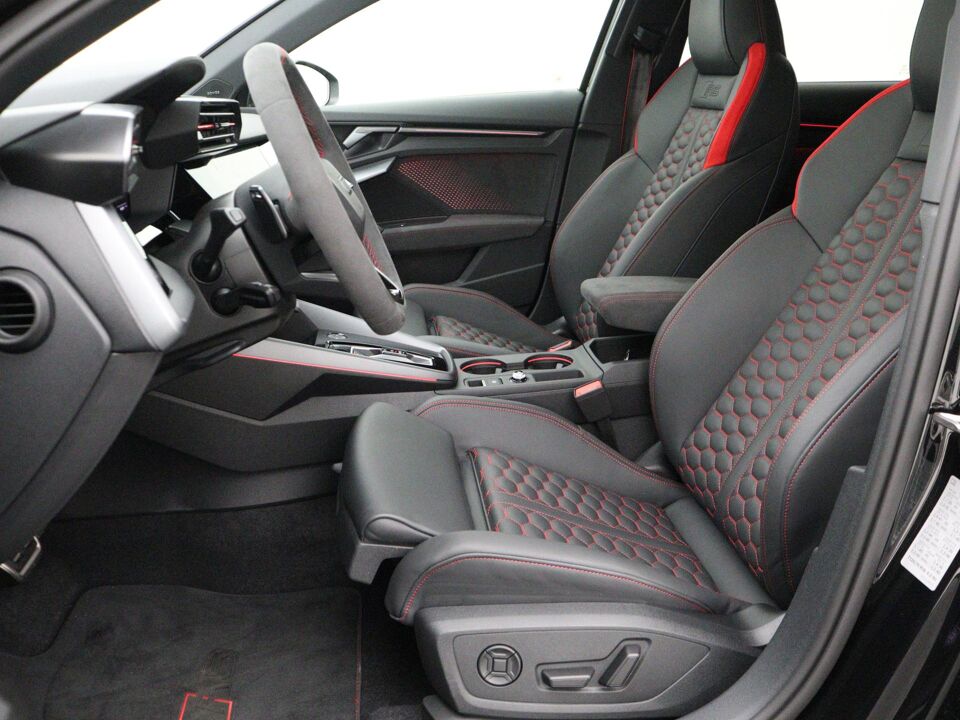 Audi RS3 Sportback 2.5 TFSI quattro