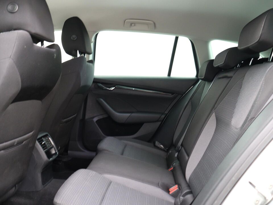 Škoda Octavia Combi 1.0 TSI 110 PK Business Edition
