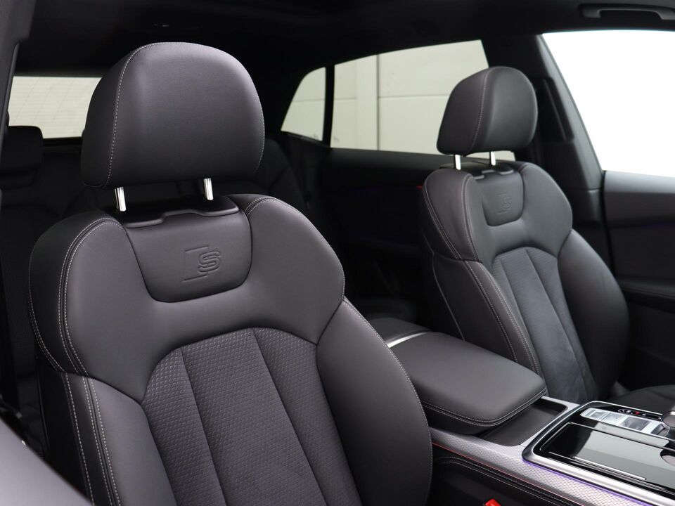 Audi Q8 55 TFSI e 394 PK Quattro S-Line