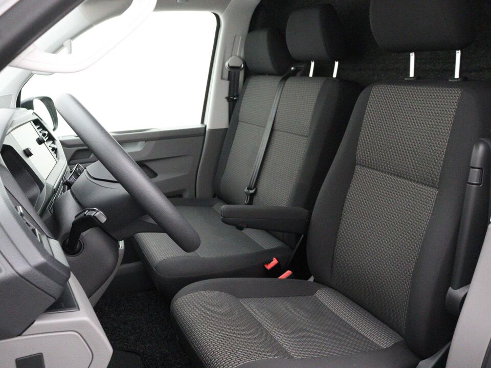 VW-Bedrijfswagens Transporter 2.0 TDI 110 PK L2H1 28 Comfortline