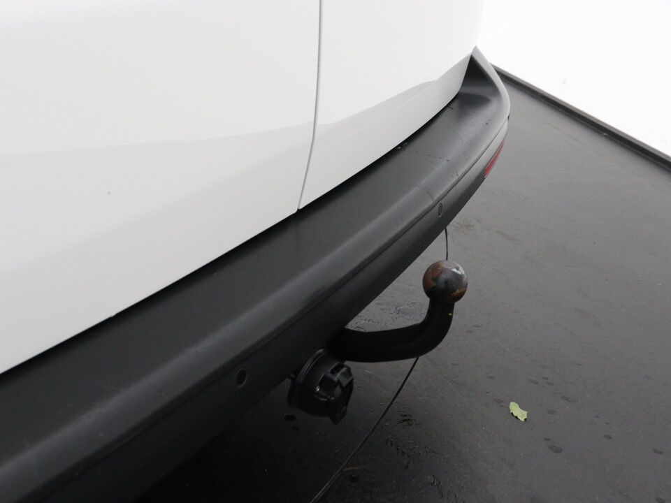 VW-Bedrijfswagens Transporter 2.0 TDI 110 PK L2H1 28 Comfortline