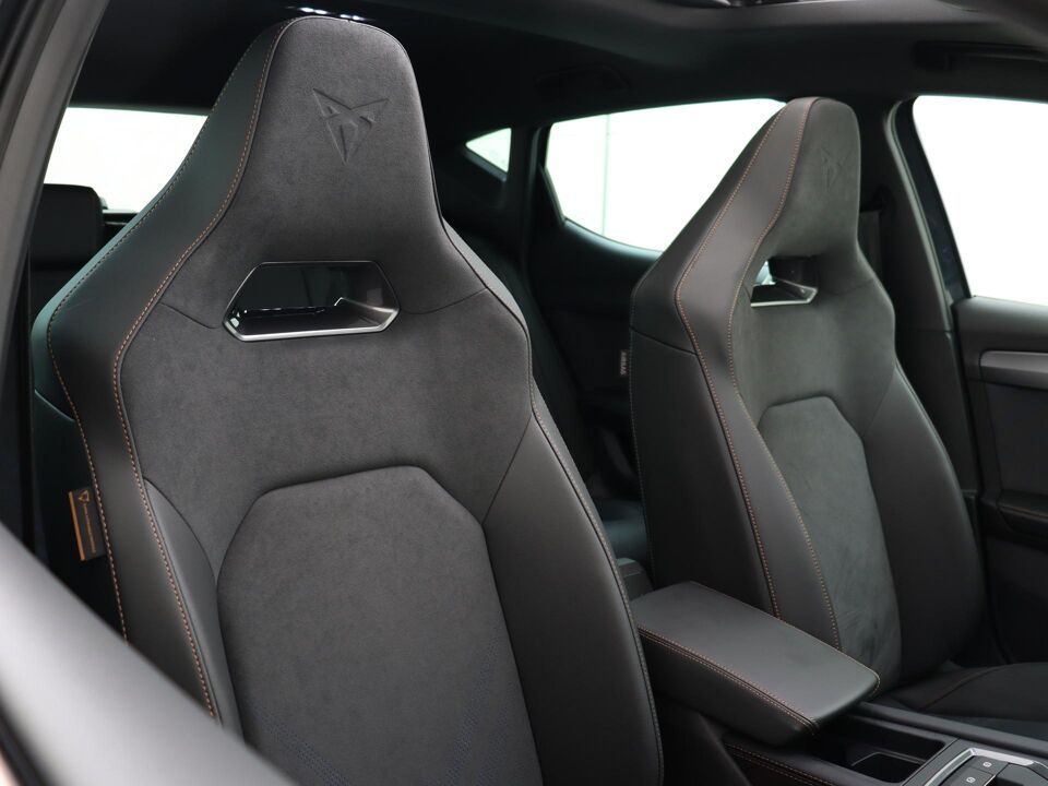 CUPRA Leon 1.5 TSI 272 PK e-Hybrid VZ Performance