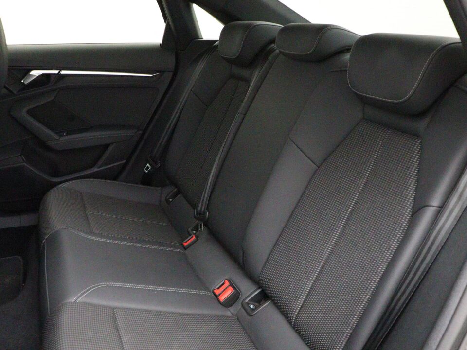 Audi A3 Limousine 35 TFSI S edition