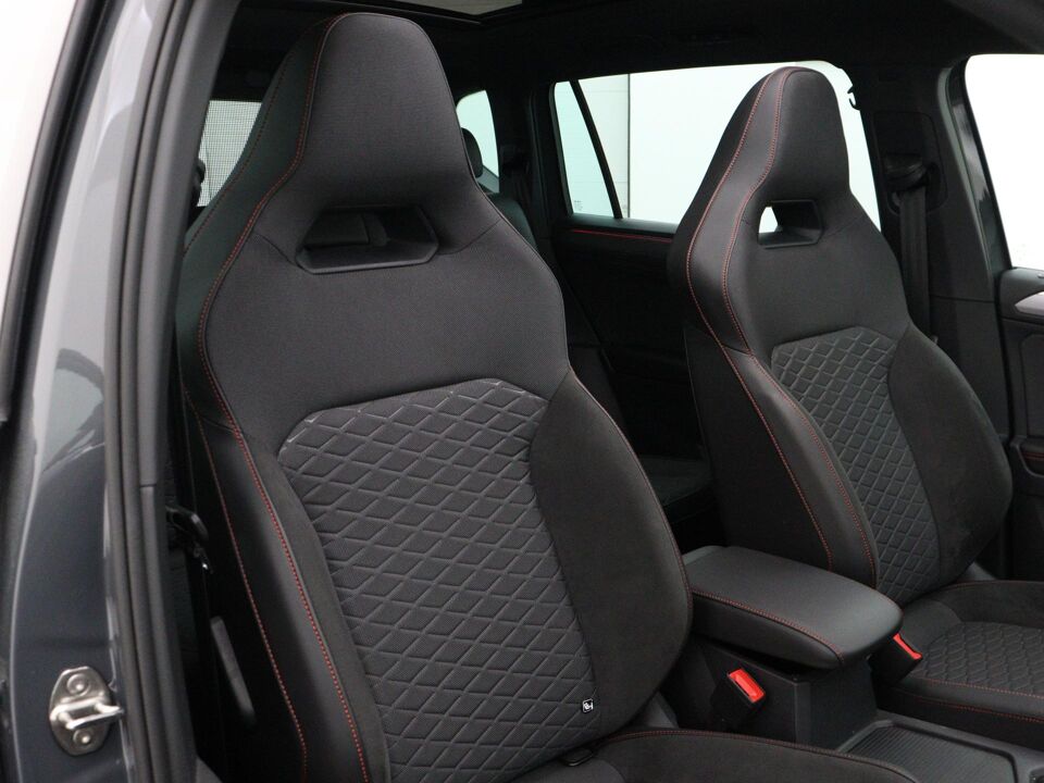 SEAT Tarraco 1.4 TSI e-Hybrid PHEV FR Business