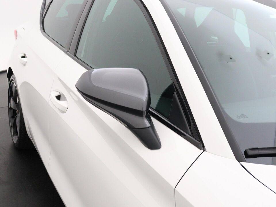 CUPRA Leon 1.4 e-Hybrid Business