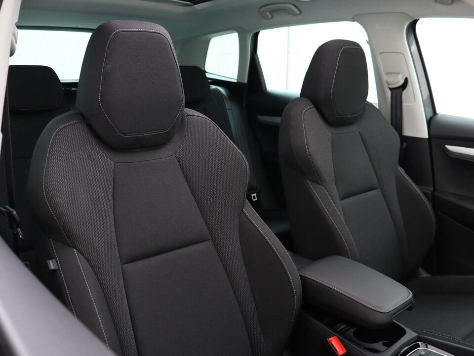 Škoda Karoq 1.5 TSI 150 PK DSG Business Edition