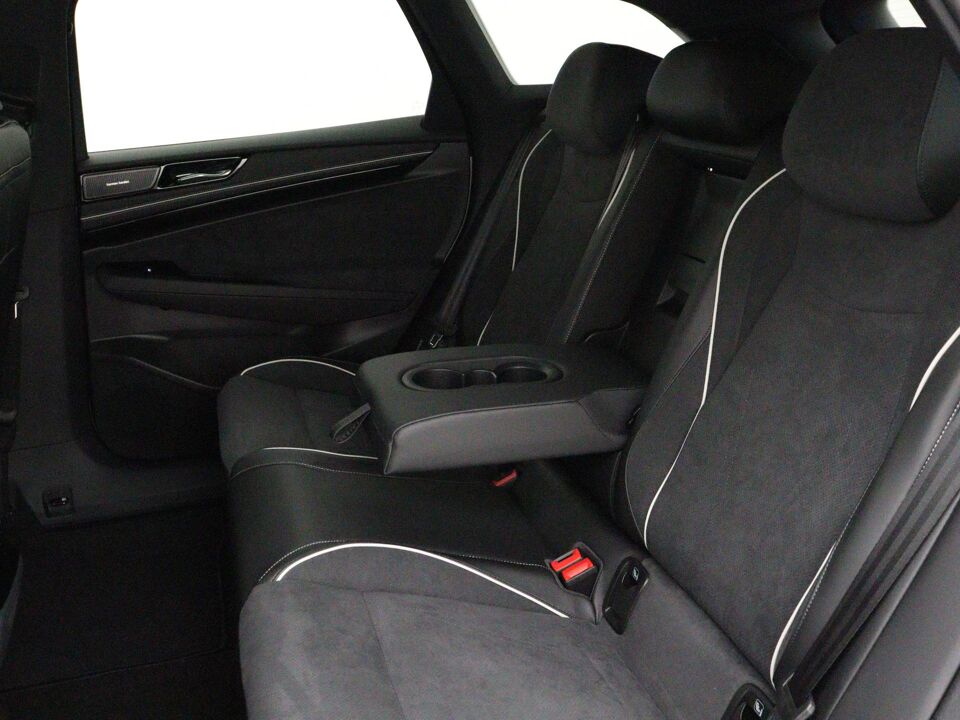 Volkswagen ID.7 Tourer Pro Business 77 kWh 210 kW / 286 pk