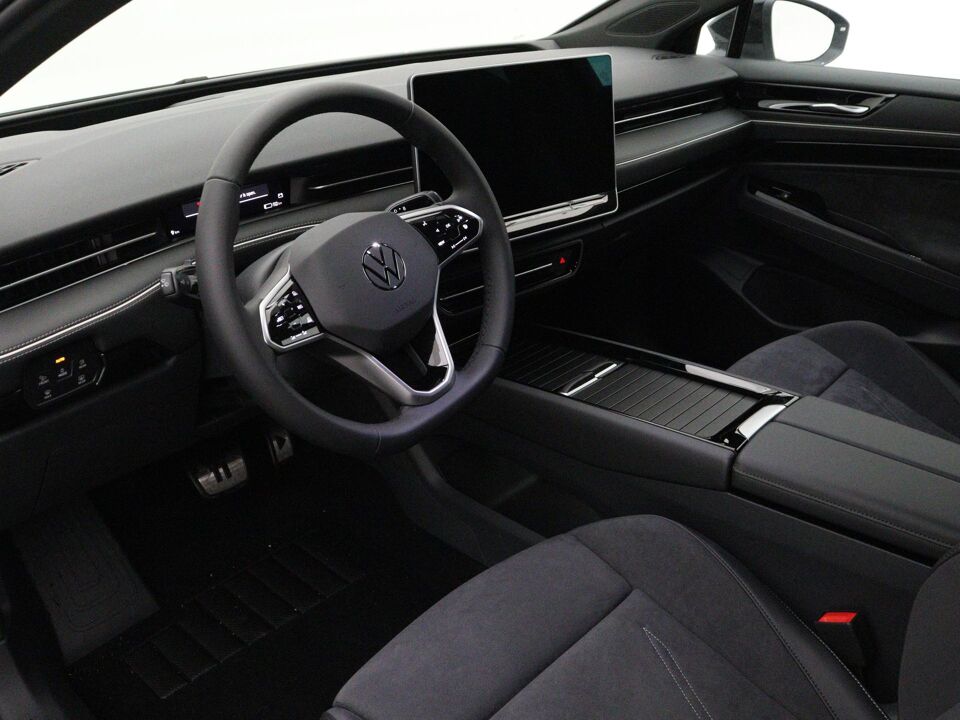 Volkswagen ID.7 Tourer Pro Business 77 kWh 210 kW / 286 pk