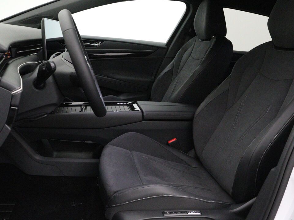 Volkswagen ID.7 Tourer Pro Business 77 kWh 210 kW / 286 pk