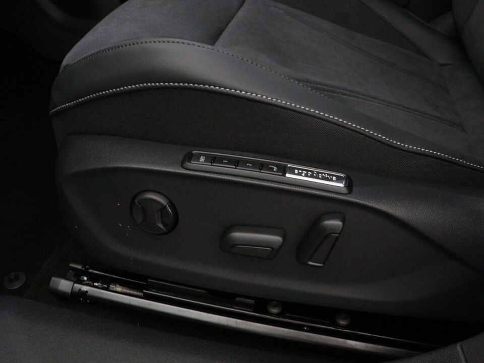 Volkswagen ID.7 Tourer Pro Business 77 kWh 210 kW / 286 pk
