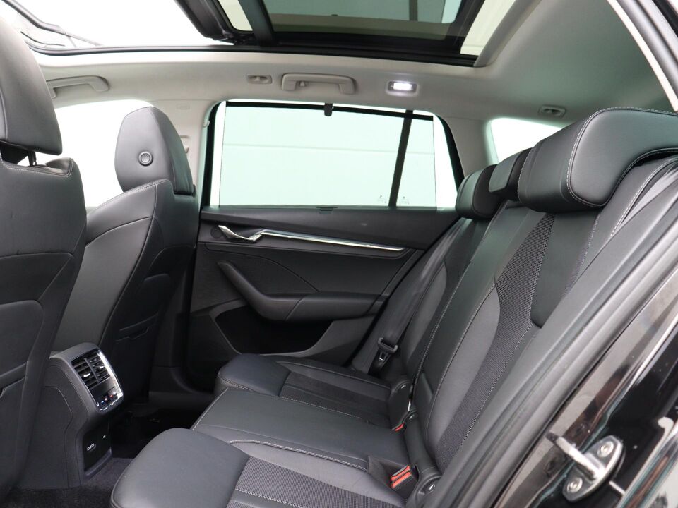 Škoda Octavia Combi 1.4 TSI iV PHEV Business Edition Plus