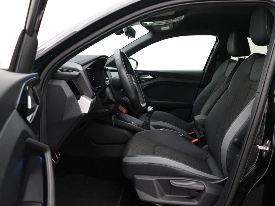 Audi A1 Sportback 25 TFSI S-line
