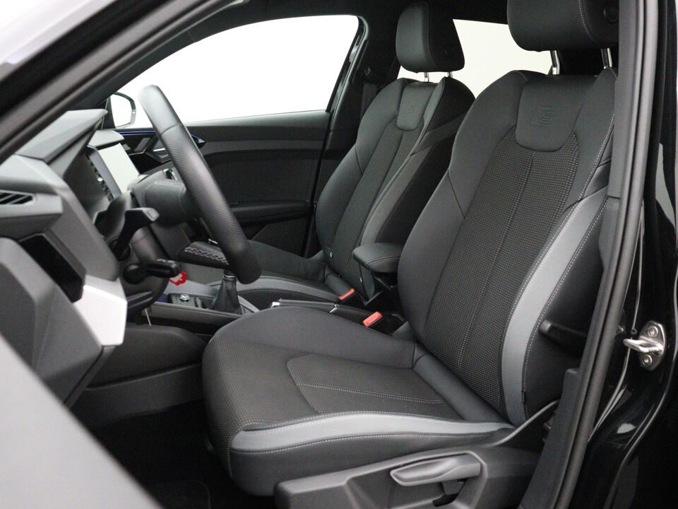 Audi A1 Sportback 25 TFSI S-line