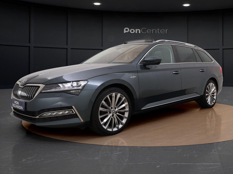 Škoda Superb Combi 1.4 TSI iV Laurin & Klement